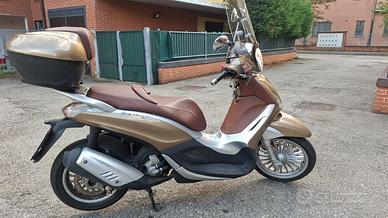 Piaggio Beverly 300 ie