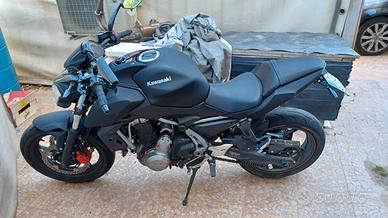 Kawasaki Z 650 - 2107