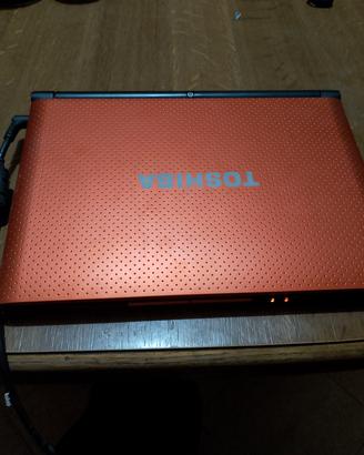 portatile Toshiba con borsa 