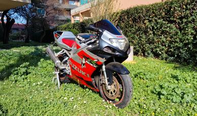 Suzuki rgsx 750cc 2002