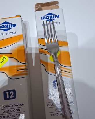 forchette cucchiai e cucchiaini