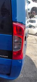FIAT QUBO 2009 STOP POSTERIORE SX/DX
