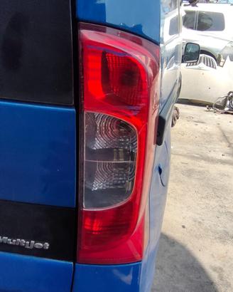 FIAT QUBO 2009 STOP POSTERIORE SX/DX
