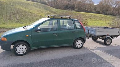 autovettura con carrello