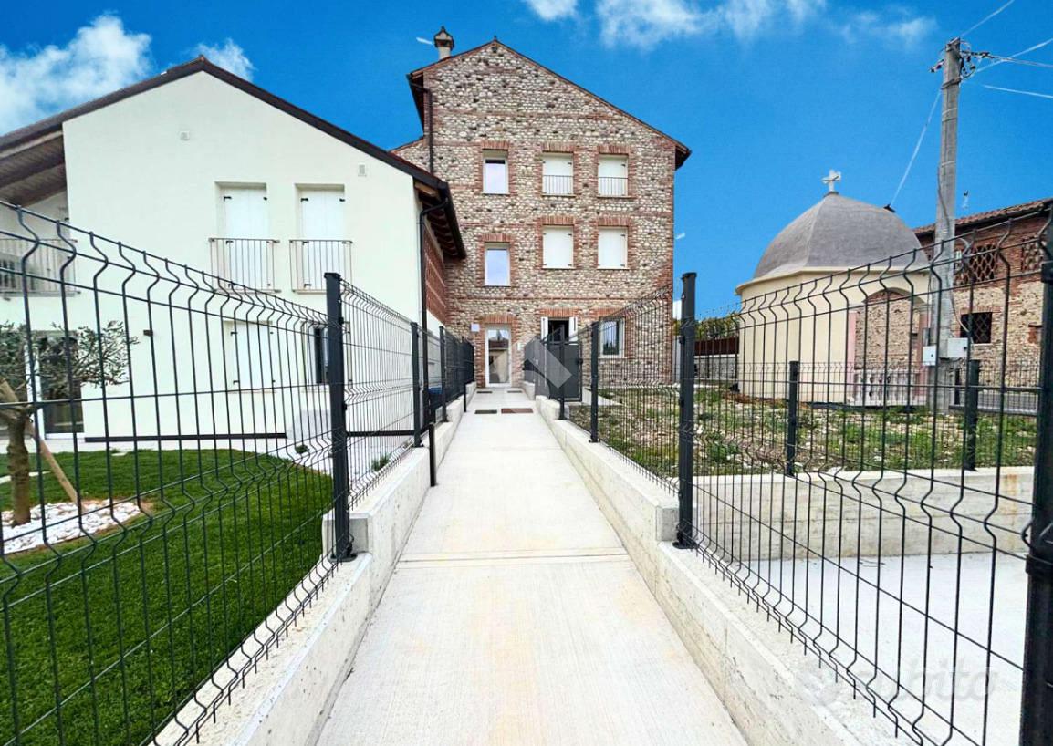 3 LOCALI A SANDRIGO - Vista 5