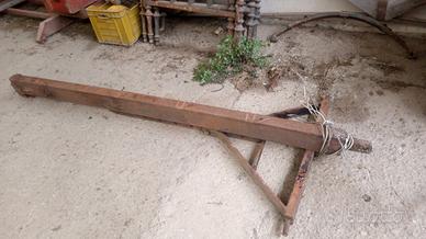 Gru di sollevamento trattore