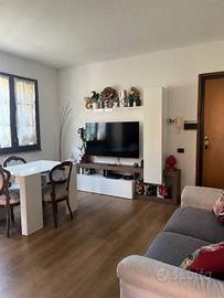 Villetta a schiera di 70 m² con 4 locali e posto a