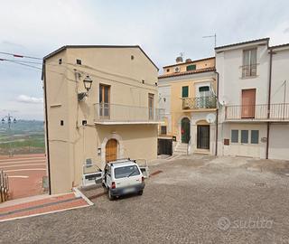 Appartamento piano terra vico ospedale rif.585