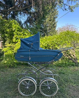 Carrozzina vintage Giocar di Giordani nuova avio