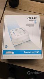 Robot lavapavimenti iRobot Braava Jet 240 + panni
