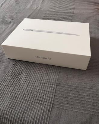 Apple MacBook Air 13” M1 (2020) – 256 GB