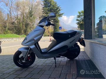 phantom F12  2t twin disc