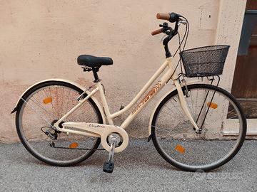 bici passeggio city bike 28 con cestino