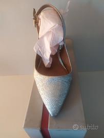 scarpa in pelle  marca  " TIFFI"