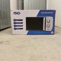 Forno microonde nuovo , mai usato