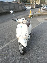 Vespa 50 4T 3V
