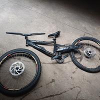 RICAMBI ENDURO (specialized big hit sport)