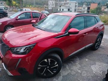 PEUGEOT 2008bl full optional 