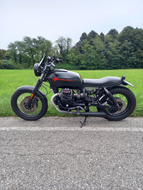 Moto Guzzi 750 Nevada Cafe' Racer