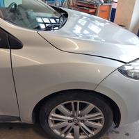 Parafango destro RENAULT MEGANE del 2011