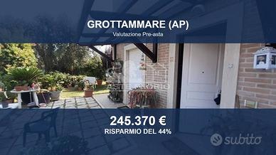 Immobile in asta di 125 m² con box auto a Grottamm
