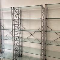 3 espositori 6 ripiani con ruote