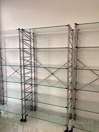 3 espositori 6 ripiani con ruote