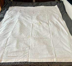 Tovaglia in fiandra primi ’900 lavorata a mano