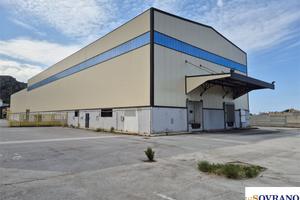 CAPACI: CAPANNONE CAT. D/7 MQ 2.250