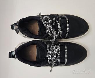 Scarpe sportive Fitflop 