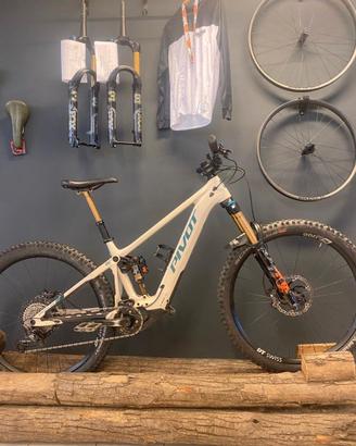 Pivot Shuttle AM Pro X0 Taglia M