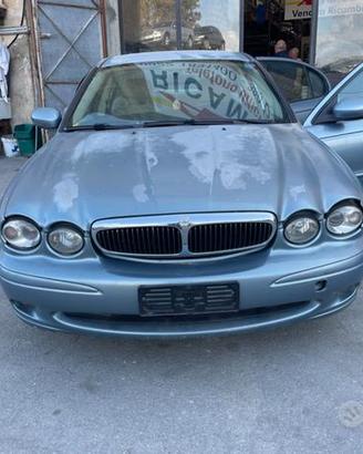 Ricambi Jaguar X-Type 2.0 diesel 131cv del 2005