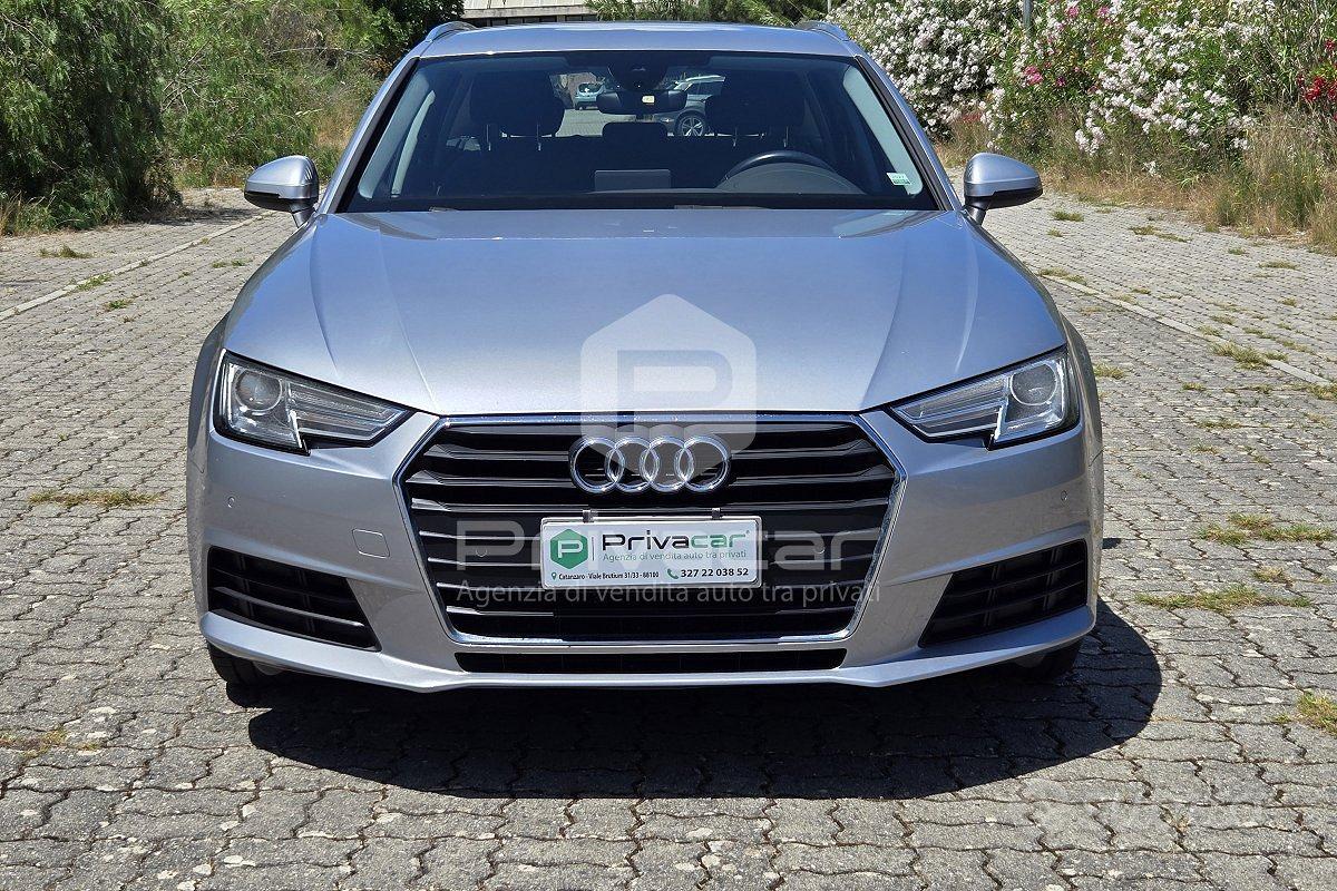 Audi A4 2019 photo 2