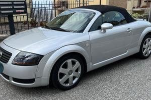 AUDI TT 1.8 TURBO - CABRIO - 150 CV