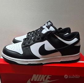 Nike Dunk Low Nere e Bianche 40 Nuove