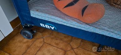 lettino da campeggio con materasso 