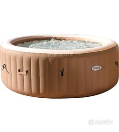 piscina idromassaggio