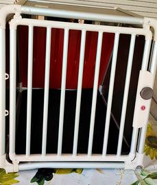 Kennel box auto