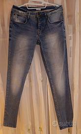 Jeans skinny a vita bassa 