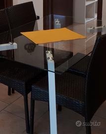 tavolo vetro gambe metallo bianco