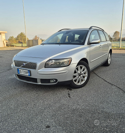 VOLVO V50 2.0D SUMMUN Prezzo trattab