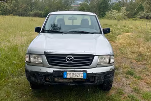 Mazda pick up
