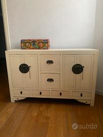 Cassettiera / madia bianca stile orientale