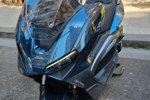 Come nuovo KL 300, pochi km fatti