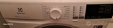 Lavatrice Electrolux Perfectcare 600