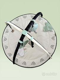 Palestrina neonato con arco giochi sensoriali