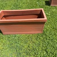 Vasi in resina varie misure