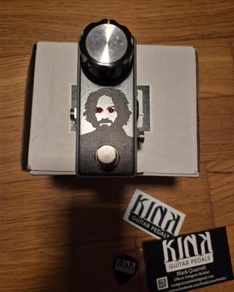 Charlie Fuzz kink guitar pedals 