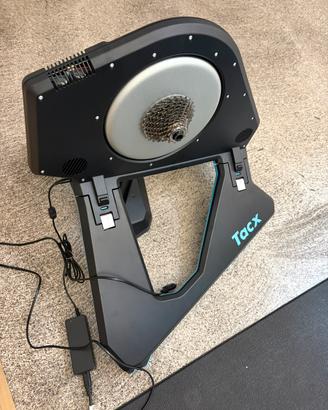 Rullo interattivo Tacx Neo 2