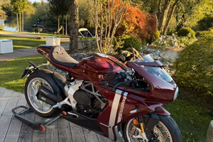 MV Agusta Superveloce 800 N.1 di 300. G. Agostini